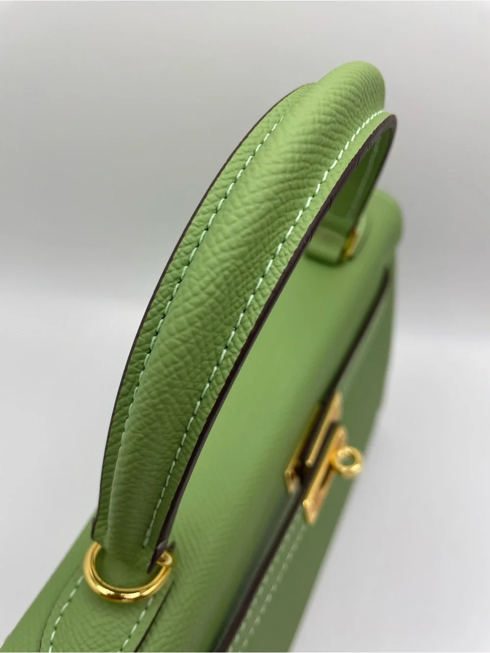 The Kinsley 25 - Pistachio